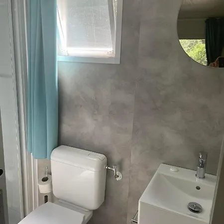 Mobile Homes Dole Holiday park 2*