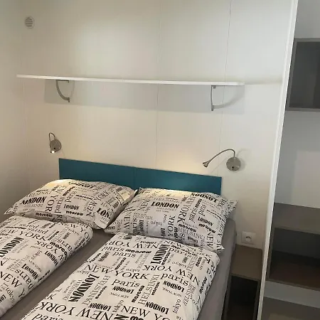 Parque de vacaciones Mobile Homes Dole 2*