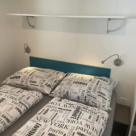Parque de vacaciones Mobile Homes Dole 2*